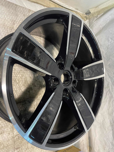 Roda Original Porsche Cayenne Classic S 2019/20 Aro 22 Unid (Usado)
