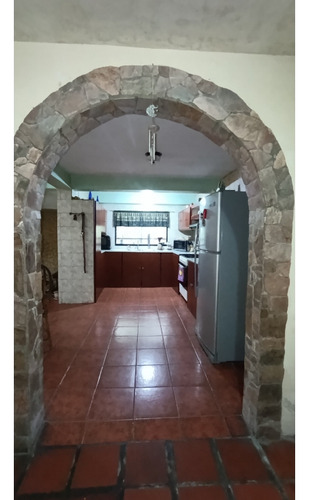 Vende Casa En El Sector El Cucharito. V22-018scu-yceg