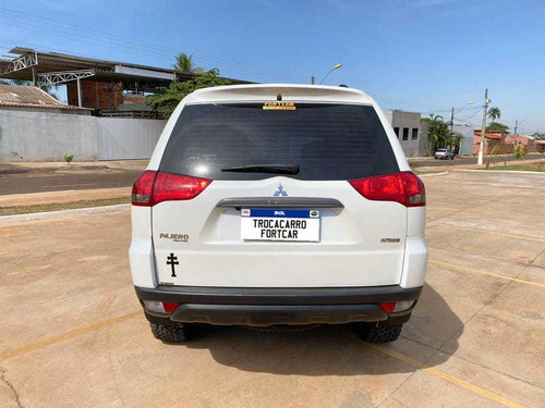 Imagem 5 de 15 de Mitsubishi Pajero 4x4 Outdoor 2018