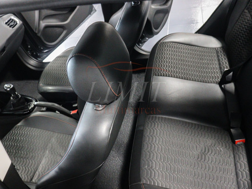 Chevrolet Onix HATCH LTZ 1.4 8V FlexPower 5p Mec.