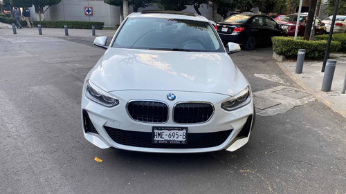 Imagen 2 de 14 de Bmw Serie 1 2020 1.6 5p 120ia M Sport At