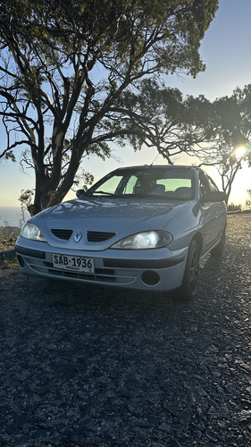 Renault Megane 1.6 16v