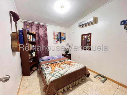 Asg Grandiosa Casa En Venta Urb Corinsa Cagua 25-16729