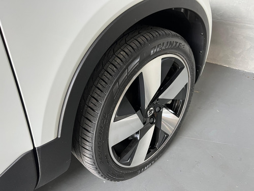 Volvo C40 0.0 P8 Ultimate Recharge Awd 5P Eléctrico