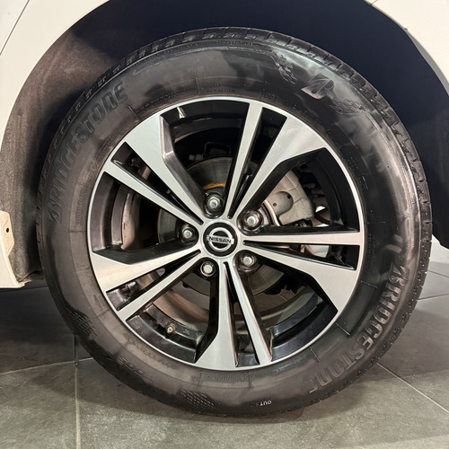 Nissan Sentra 2023