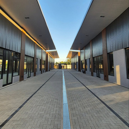 Local En Alquiler En Espacio Nova Shops - Canning