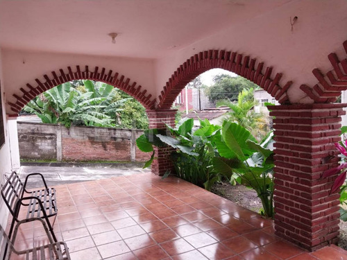 Casa En Venta / Renta En Suchitlán, Colima