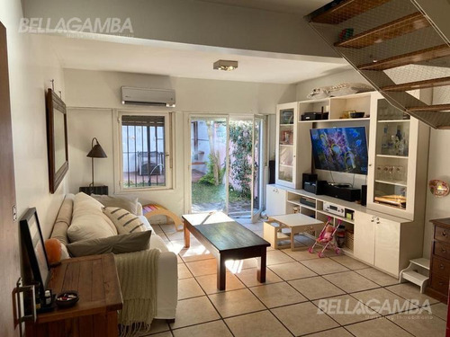 Imagen 1 de 16 de Muy Lindo Duplex 3 Amb Con Cochera En Excelente Ubicación.