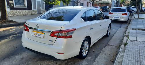 Nissan Sentra 2.0 Advance