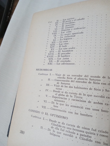 Voltaire Novelas Candido Zadig Memmon Micromegas Viajes Esca (Usado)