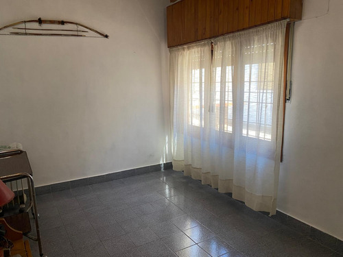 Casa En Alquiler En Melchor Romero