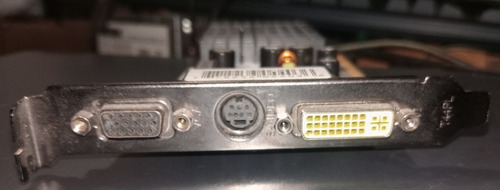 Tarjeta De Video Geforce 7200 Gs. 256mb Ddr2. Vga, Dvi. (Usado)