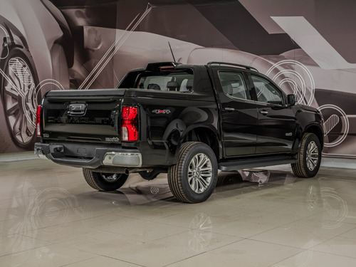 Chevrolet S10 Chevrolet S10 Pick-Up High Country Cabina Doble 4x4 AWD 2.8 Turbo diesel 207CV 510NM Automática