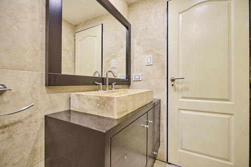 Venta Departamento Tipo Loft De 3 Ambientes En Lomas Del Mirador