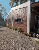 Comprar  Casa Estilo Chalet- 3 Ambientes - A Construir En Ladrillos Y Hormigón - Los Mejores Precios En Construcción Tradicional