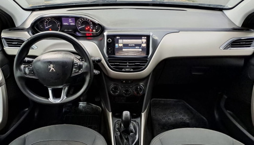Peugeot 2008 1.6 Allure