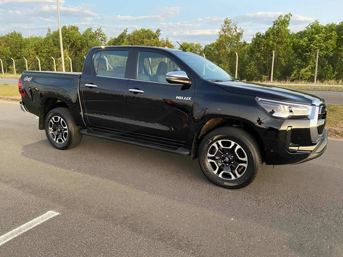 Imagem 6 de 15 de Toyota Hilux 2021 2.8 Tdi Srx Cab. Dupla 4x4 Aut. 4p 204 Hp
