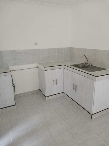 Casa En Renta En Merida F-1156, 2 Rec. Col Brisas Chuburna $9,900