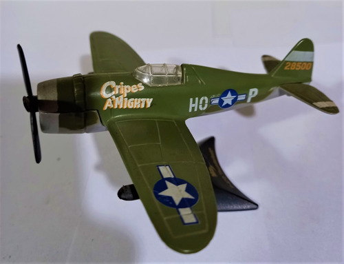 Avión P-47d Thunderbolt Maisto 1:100