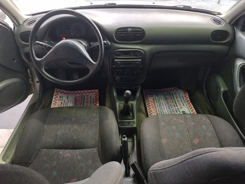 Imagem 9 de 11 de Hyundai Accent 1.5 Gls Sedan 16v