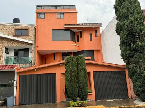 Se Vende Casa En Fraccionamiento En El Parque Coyoacan.