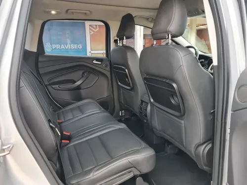Ford Escape Titanium 2.0cc AT AA 4X4