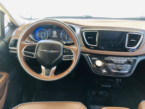 Chrysler Pacifica 2019