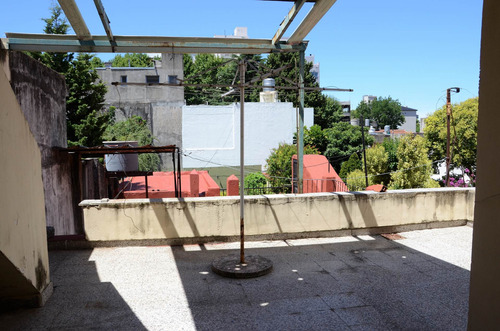 Venta Ph A Reciclar Urquiza R Primer Piso