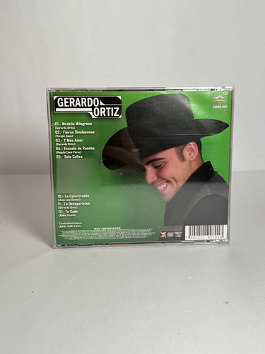Disco Original De Gerardo Ortiz Y Mas Amor Estándar