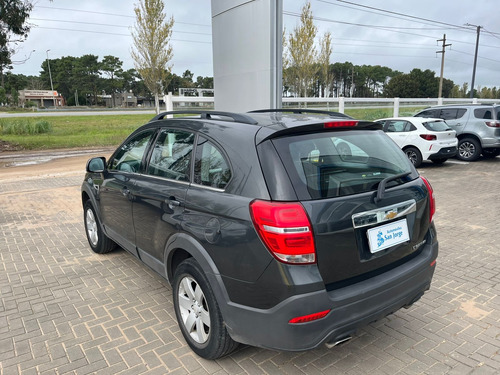 Chevrolet Captiva 5 Puertas 2,4 Ls Fwd 4x2