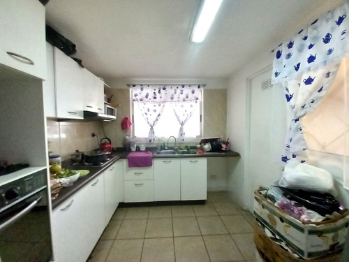 Casa En Excelente Barrio De Puente Alto