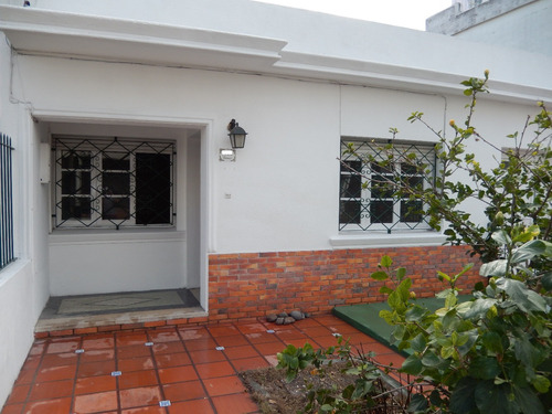 Casa 1 Dormitorio Cochera Buceo Malvin 4 Cuadras Rbla