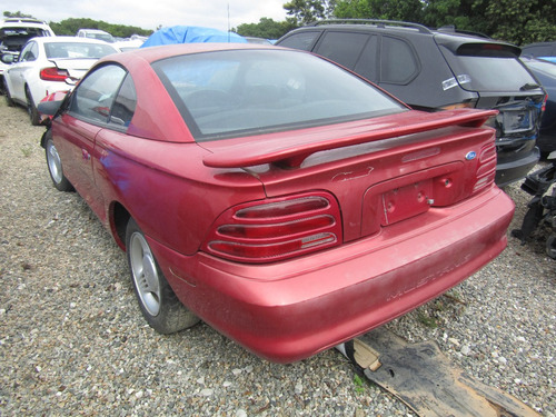 Ford Mustang 1995 - Sucata Para Venda De Peças