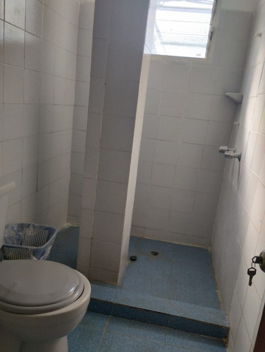 Imagen 13 de 15 de Apartamento En Alquiler En La Romana Maracay Centrico - Br