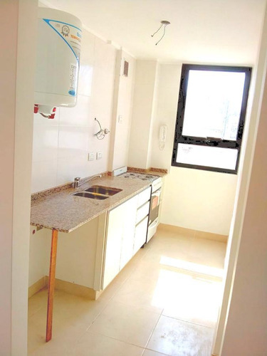 Imagen 7 de 15 de Venta 2 Momoambientes En Edificio En Lope De Vega Muy Buena Oportunidad En 2do Piso