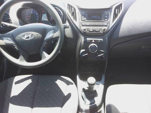 Imagem 3 de 9 de Hyundai Hb20 1.0 Unique 12v Flex 4p Manual