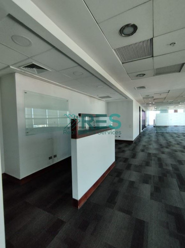 Oficina En Arriendo En Las Condes