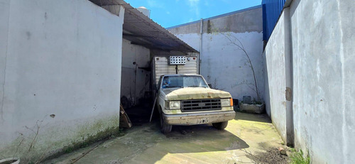 Galpón En Venta Y Alquiler, Zona San Cayetano