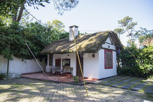 Imagen 23 de 30 de Muy Linda Casa En Zona Rincón Del Indio, Punta Del Este - Punta Del Este Brava