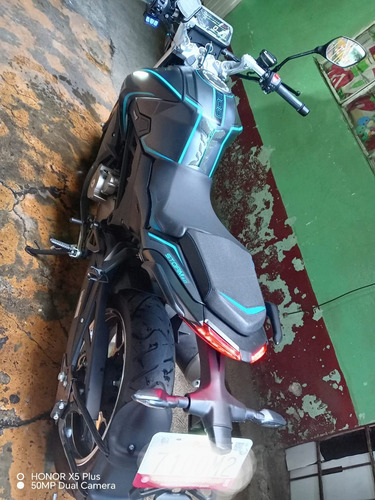Motocicleta Storm 300, Con Factura Original, Único Dueño