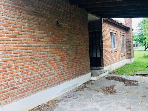 Imagen 2 de 6 de Casa A Refaccionar En Carlos Keen