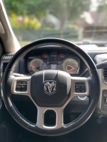 RAM 2500 6.7 Laramie I Atx 350cv 4x4