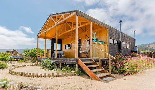 2 Cabañas En Parcela En El Corazón Del Valle De Tunquén