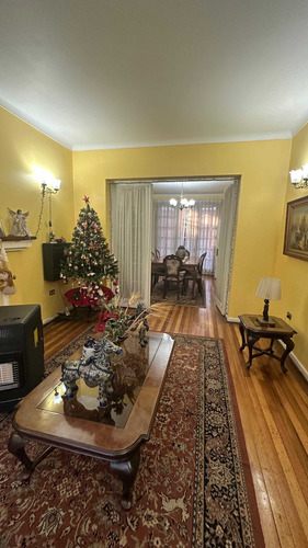 Espectacular Casa En El Corazón De Ñuñoa (108480)