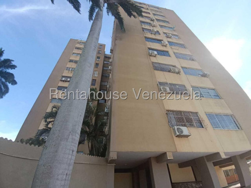 25-24541* Nataly Zambrano Te Ofrece Este Economico Y Amplio Apartamento (1 Nivel) En Alquiler En Centro