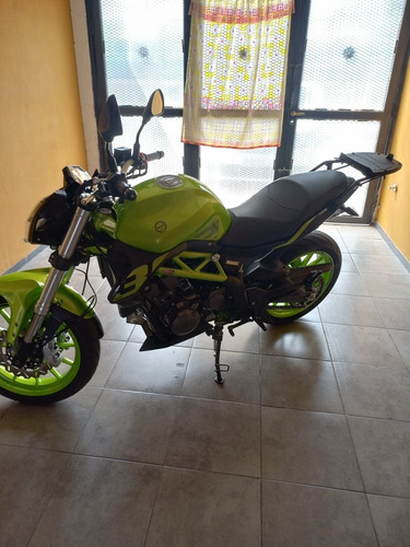 Imagen 5 de 6 de Benelli 302s