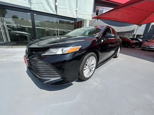 Toyota Camry XLE NAVI