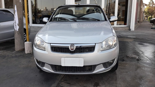 Imagen 3 de 12 de Fiat Siena El 1.4l 2013