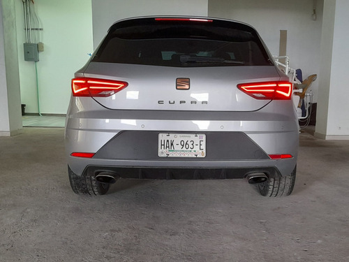 Imagen 2 de 11 de Seat Leon 2019 2.0 L T Cupra At 5p
