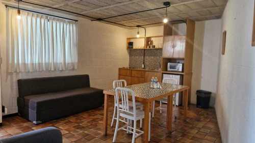 Casa Con Uso De Suelo, En Venta, En Coyoacán, Con Ubicación Privilegiada!!